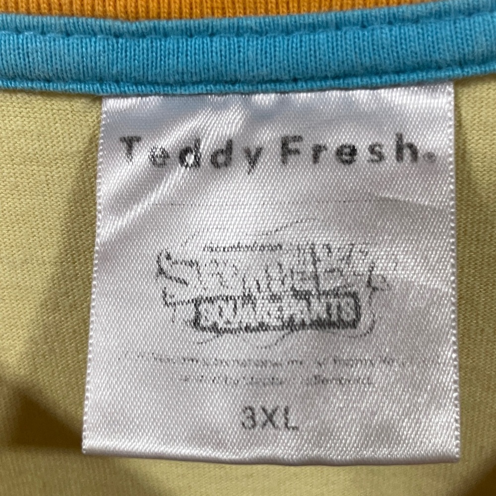 Teddy fresh SpongeBob Men's Beige T-Shirt with Orange Collar - Picture 2 of 4